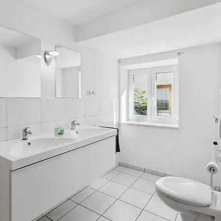 Apartment Gemuetlich Im Bayerischen Dorf Naehe Starnberger